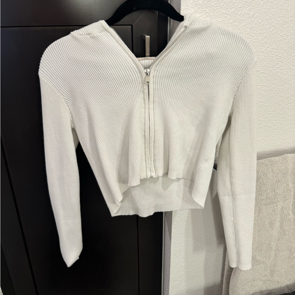 Audrey 3+1 White Cropped Zip-Up Hoodie